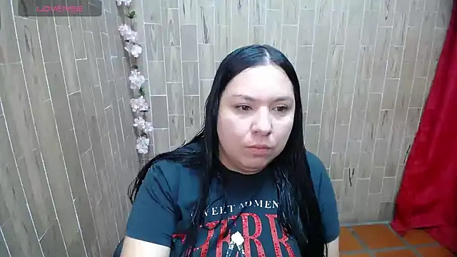 solyeria online show from March 11, 2026, 3:12 am