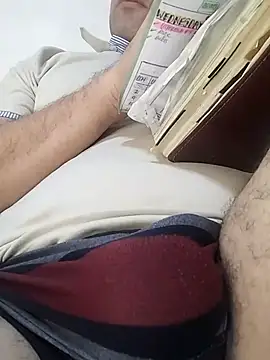 CRISTHIAN GREY01 online show from February 26, 2025, 5:42 am