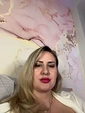 Snapshot of LanaShockk chatting on February 16, 2026, 5:53 pm LanaShockk online show from February 16, 2026, 5:53 pm