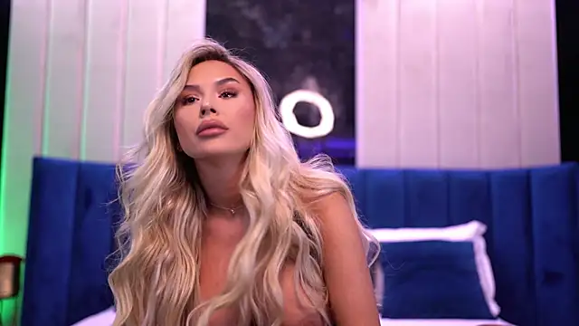 SelenaFrost online show from December 9, 2024, 7:50 am