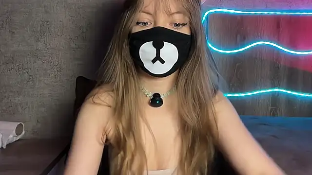 Your Little Bear online show from June 16, 2026, 1:08 am
