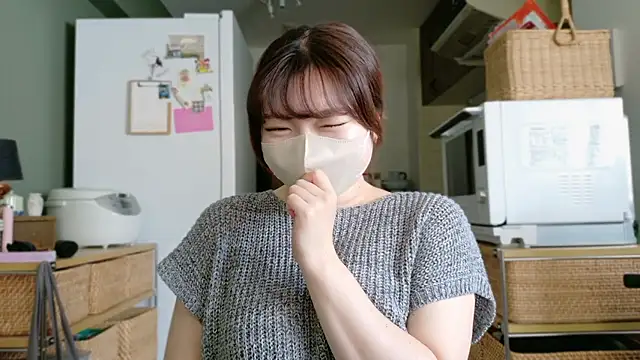 Snapshot of _Yui_ chatting on September 30, 2025, 3:22 am Yui online show from September 30, 2025, 3:22 am