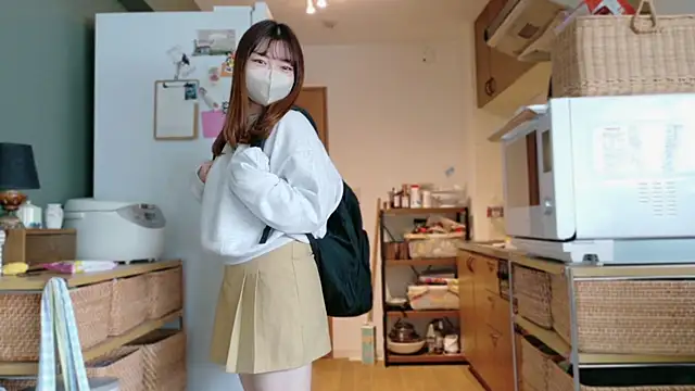 Snapshot of _Yui_ chatting on October 12, 2025, 4:22 am Yui online show from October 12, 2025, 4:22 am