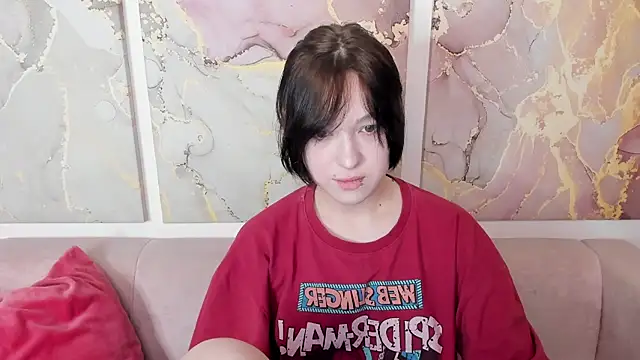 Snapshot of fiamoory chatting on May 8, 2026, 1:33 am fiamoory online show from May 8, 2026, 1:33 am