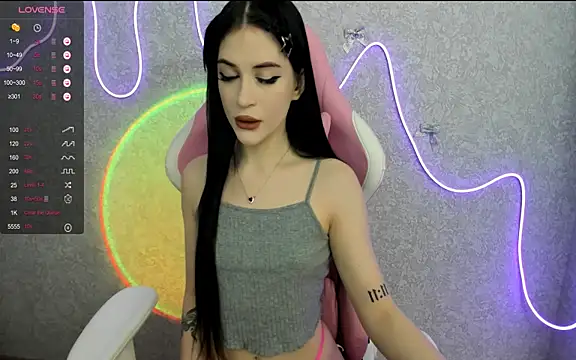 Molly Crystall online show from March 2, 2026, 3:41 am