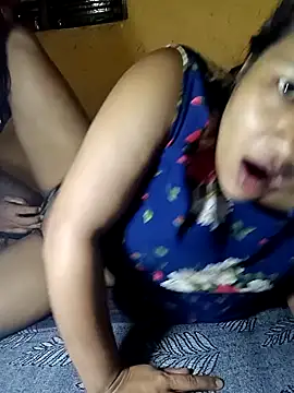 Radhikadavi879 online show from January 15, 2025, 6:40 pm