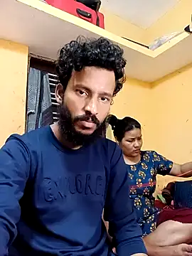 Snapshot of Radhikadavi879 chatting on February 1, 2025, 1:20 pm Radhikadavi879 online show from February 1, 2025, 1:20 pm