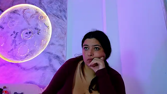 Snapshot of JulietaKane chatting on February 22, 2026, 5:30 am JulietaKane online show from February 22, 2026, 5:30 am