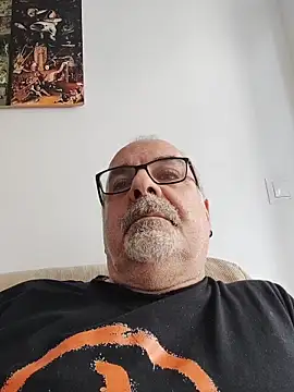 Satiro Sevilla online show from October 7, 2025, 2:03 pm