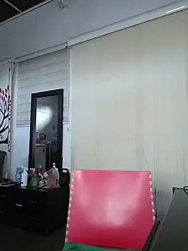 anniecoopeer online show from May 14, 2026, 10:44 am