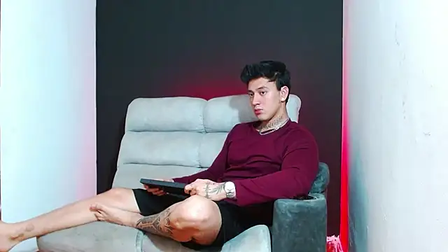 JUSTIN FULLER1 online show from February 9, 2026, 10:47 pm