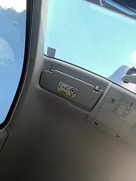 lariic online show from April 2, 2026, 6:27 pm