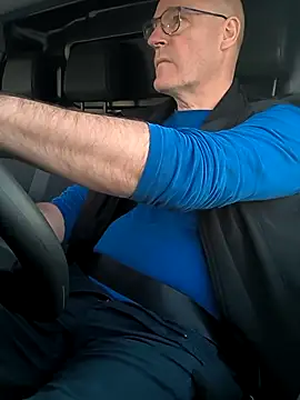 bogland33 online show from March 25, 2026, 5:41 pm