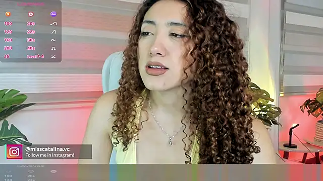 miss catalinaa online show from March 16, 2026, 11:58 am