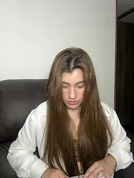 Snapshot of ARITOO_ chatting on February 10, 2025, 4:41 am ARITOO online show from February 10, 2025, 4:41 am