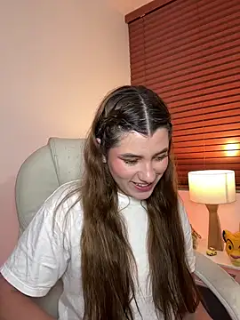 Snapshot of ARITOO_ chatting on February 16, 2025, 5:26 am ARITOO online show from February 16, 2025, 5:26 am