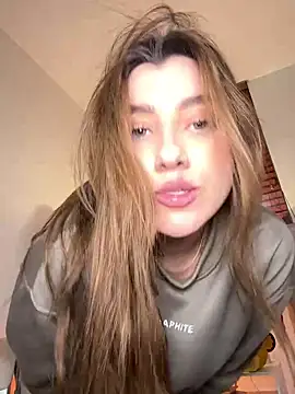 Snapshot of ARITOO_ chatting on February 19, 2025, 6:22 am ARITOO online show from February 19, 2025, 6:22 am