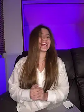 Snapshot of ARITOO_ chatting on March 5, 2025, 6:54 am ARITOO online show from March 5, 2025, 6:54 am