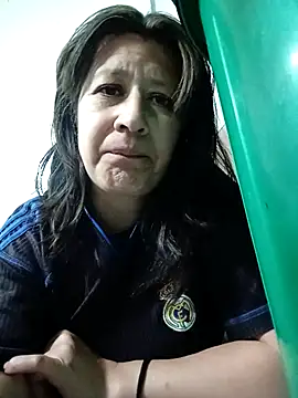 carolina linarez69 online show from May 15, 2026, 11:45 pm