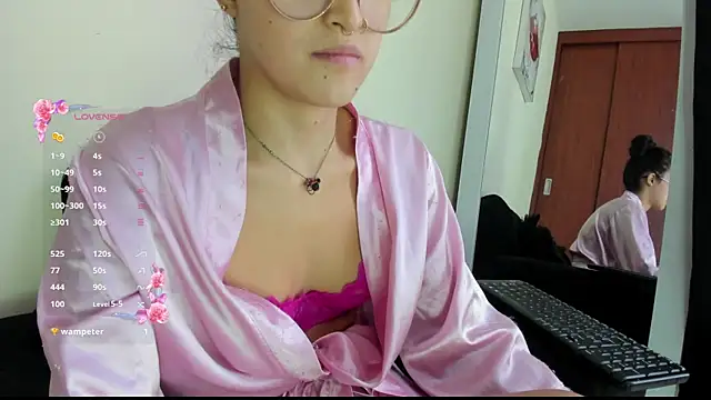 Snapshot of its__angelica_ chatting on September 8, 2025, 7:35 pm its angelica online show from September 8, 2025, 7:35 pm