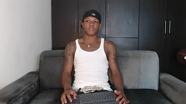 Alid 17 online show from February 28, 2025, 9:01 pm