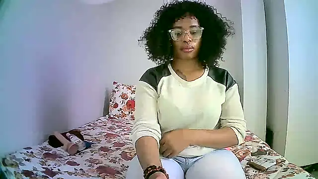 Down to earth girl online show from December 17, 2024, 2:11 pm