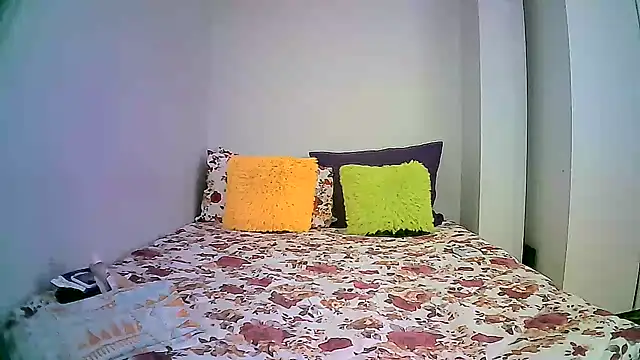 Down to earth girl online show from December 20, 2024, 10:16 am