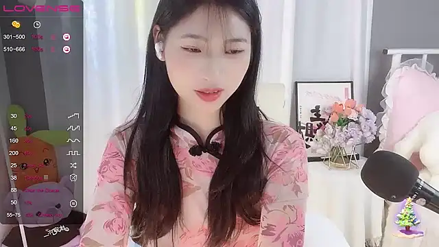 -Jolene-688- online show from February 3, 2025, 7:10 pm