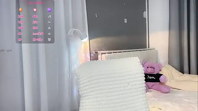 -Jolene-688- online show from September 18, 2025, 8:55 pm