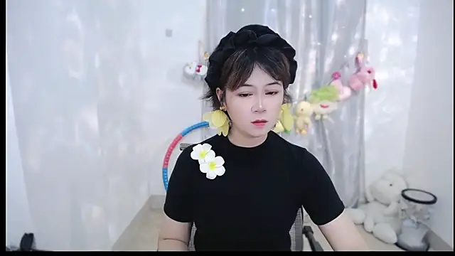 Snapshot of Fan_ting chatting on October 10, 2025, 3:05 am Fan ting online show from October 10, 2025, 3:05 am