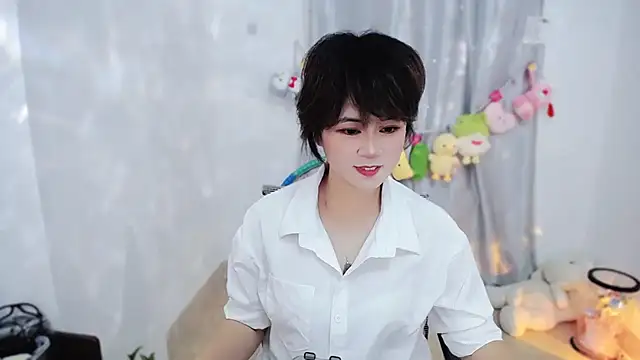 Snapshot of Fan_ting chatting on November 17, 2025, 3:01 am Fan ting online show from November 17, 2025, 3:01 am