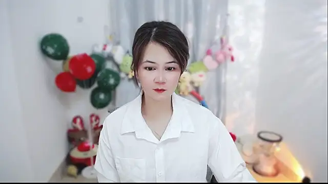 Snapshot of Fan_ting chatting on February 10, 2026, 7:12 am Fan ting online show from February 10, 2026, 7:12 am