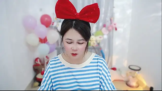 Snapshot of Fan_ting chatting on February 20, 2026, 6:26 am Fan ting online show from February 20, 2026, 6:26 am