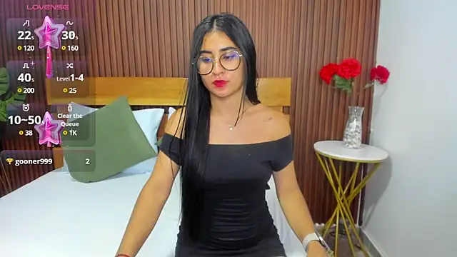 evelin leroy online show from January 9, 2025, 3:12 pm