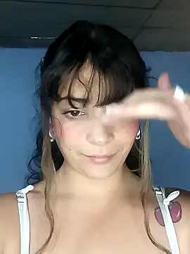 Elvishcassie  online show from January 25, 2025, 9:46 pm