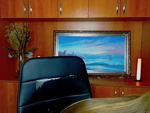  AlMamiyy  online show from October 7, 2025, 1:52 pm