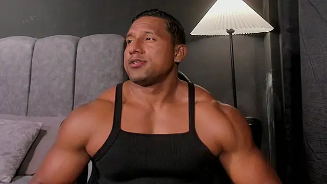 Snapshot of CallumMuscle chatting on February 6, 2026, 2:27 am CallumMuscle online show from February 6, 2026, 2:27 am