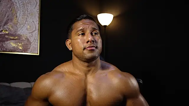 Snapshot of CallumMuscle chatting on February 13, 2026, 11:45 pm CallumMuscle online show from February 13, 2026, 11:45 pm