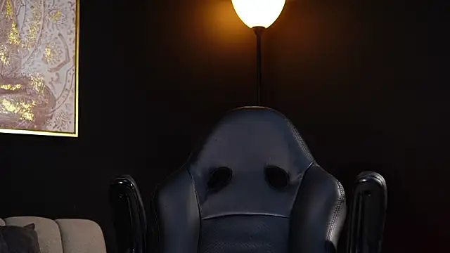 CallumMuscle online show from April 18, 2026, 9:46 am