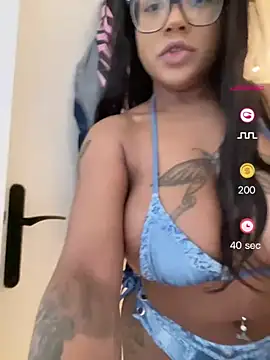 BabyFannyxx online show from May 11, 2026, 10:21 am