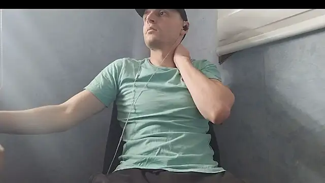 nextdoorneighbor online show from January 22, 2025, 6:31 pm