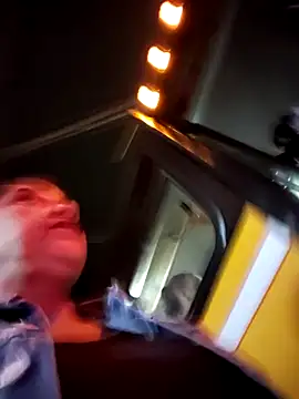 siri duque online show from March 12, 2025, 10:26 am