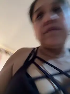 Snapshot of siri_duque chatting on February 2, 2026, 3:55 pm siri duque online show from February 2, 2026, 3:55 pm