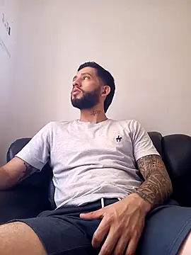 Snapshot of maxXximo777 chatting on December 10, 2024, 6:38 pm maxXximo777 online show from December 10, 2024, 6:38 pm