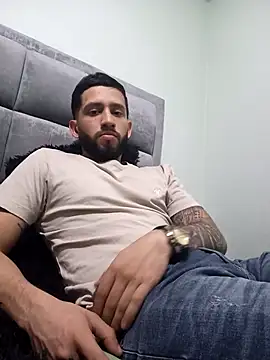 Snapshot of maxXximo777 chatting on December 19, 2024, 2:12 am maxXximo777 online show from December 19, 2024, 2:12 am