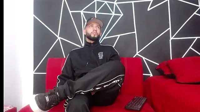 Snapshot of maxXximo777 chatting on December 28, 2024, 2:11 am maxXximo777 online show from December 28, 2024, 2:11 am