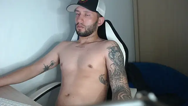 Snapshot of maxXximo777 chatting on February 12, 2025, 11:51 pm maxXximo777 online show from February 12, 2025, 11:51 pm