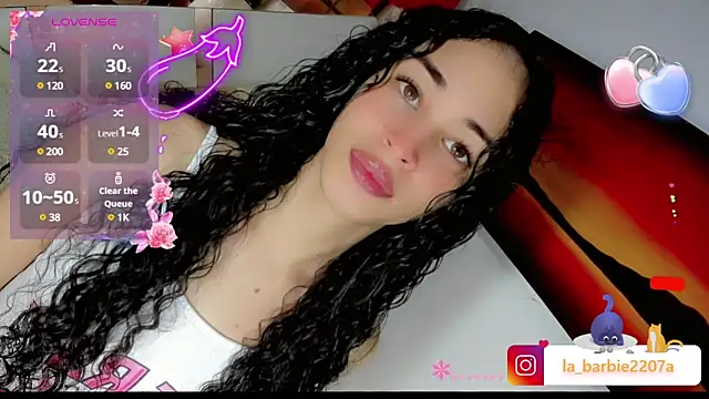 Snapshot of barbiedolls_x chatting on March 2, 2025, 11:09 pm barbiedolls x online show from March 2, 2025, 11:09 pm