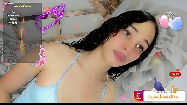 Snapshot of barbiedolls_x chatting on March 12, 2025, 3:02 am barbiedolls x online show from March 12, 2025, 3:02 am