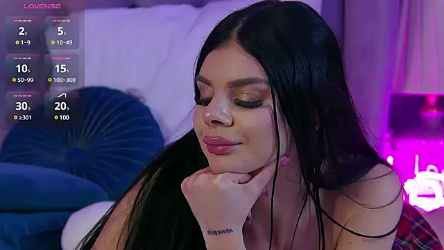 IvyRaven online show from February 25, 2025, 9:46 pm